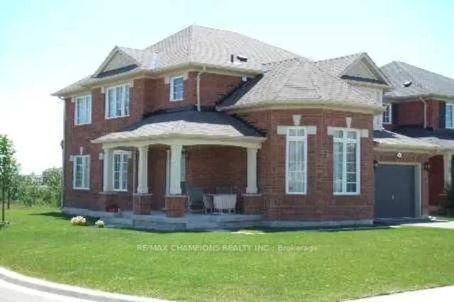 14 Yvonne Dr
