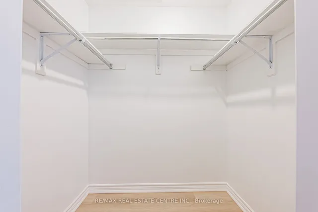 Additional image 36 of 13 Sail Rd