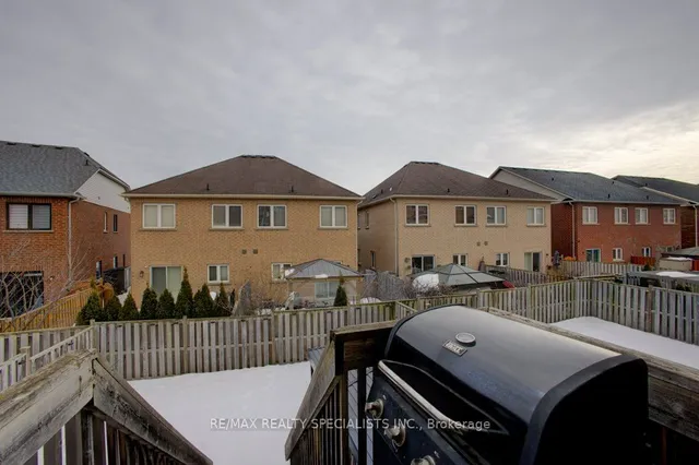 Additional image 40 of 27 Portrush Tr