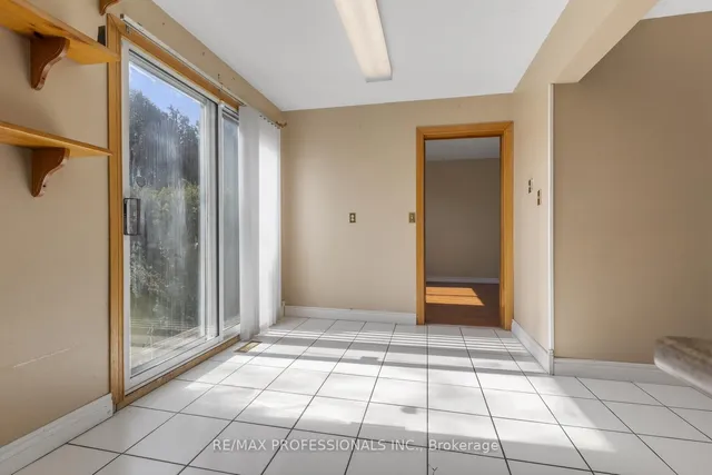 Additional image 13 of 41 Carberry Cres