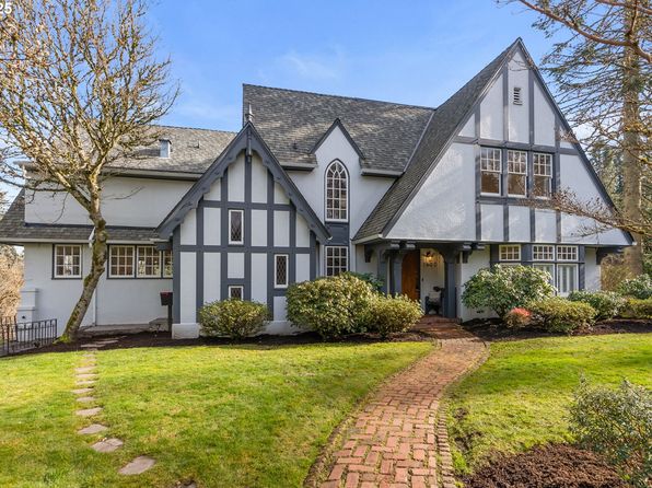 2622 SW Talbot Rd, Portland, OR 97201