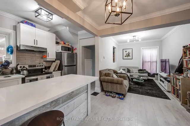 Additional image 10 of 218 Catharine St