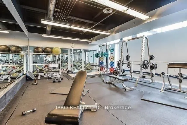 Additional image 46 of 10 Navy Wharf Crt Unit 612