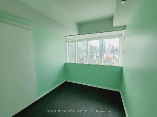 Additional image 18 of 197 Yonge St Unit 1714