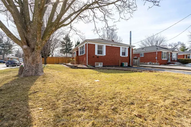 Additional image 45 of 2305 Wagner Cres