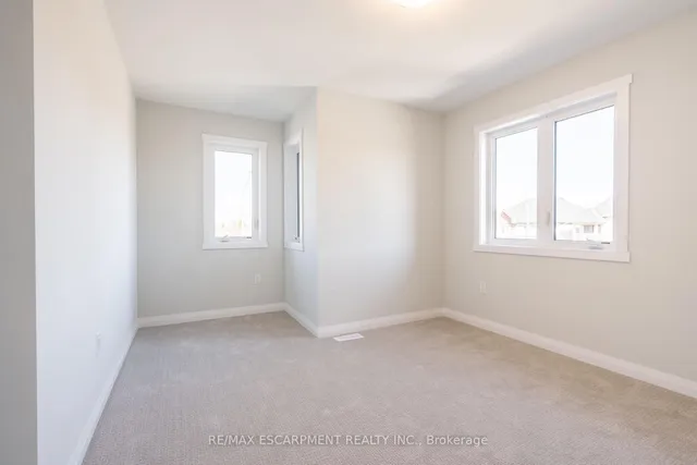 Additional image 20 of 239 Lormont Blvd