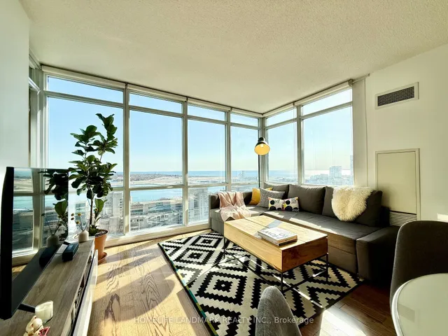 Additional image 5 of 15 Fort York Blvd Unit 2610