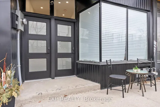 Additional image 2 of 2555 Dundas St