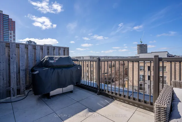 Additional image 18 of 15 Foundry Ave Unit 202