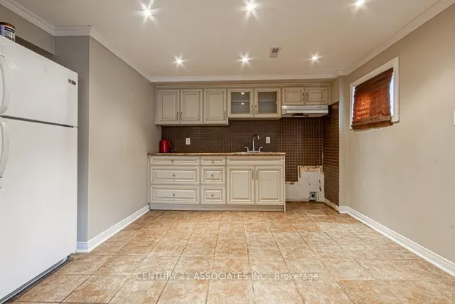 Additional image 30 of 210 Harold St