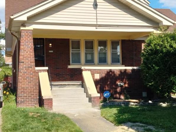 12600 Pinehurst St, Detroit, MI 48238