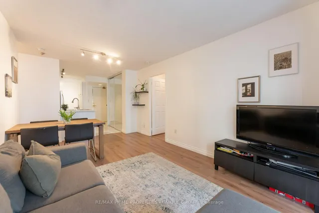 Additional image 11 of 188 Redpath Ave Unit 211