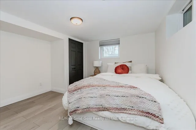 Additional image 35 of 1380 Doon Village Rd