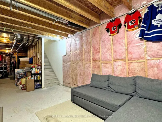 Additional image 24 of 73 William Duncan Rd