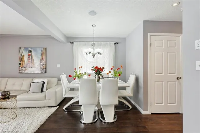 Additional image 11 of 7 Upper Mercer St Unit A4