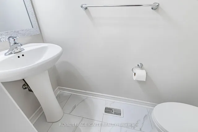 Additional image 20 of 321 Queen Mary Dr