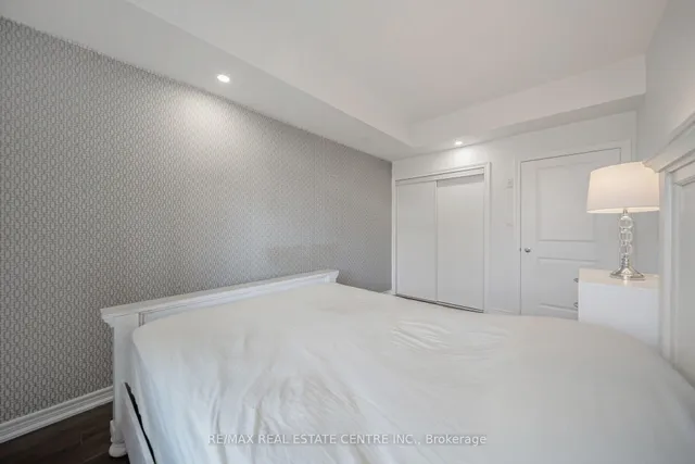 Additional image 25 of 396 Plains Rd Unit 201