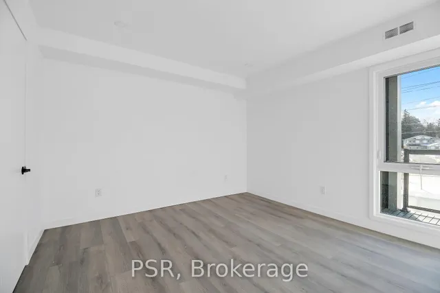 Additional image 26 of 61 Orchard Park Unit 201