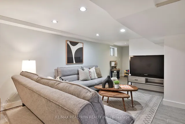 Additional image 35 of 28 Muriel Ave