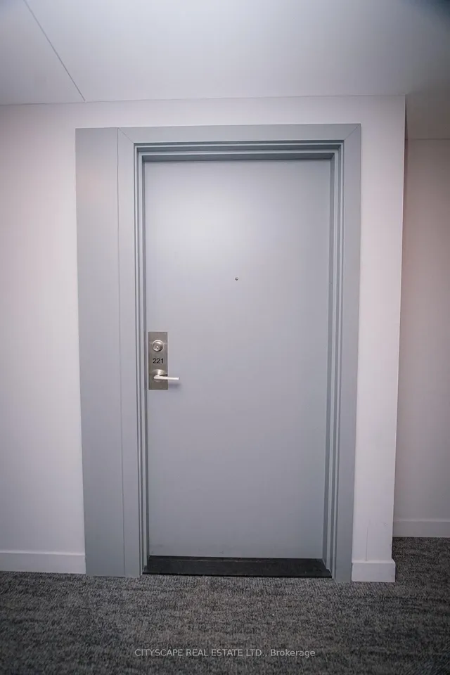 Additional image 5 of 859 The Queensway N/A Unit 221