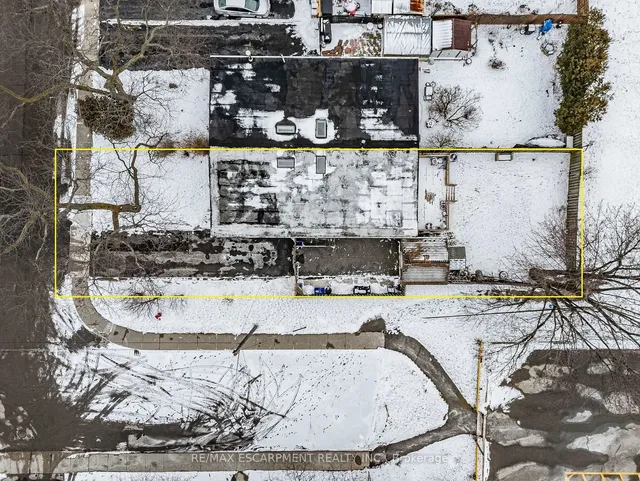 Additional image 18 of 2 Ronaldshay Ave