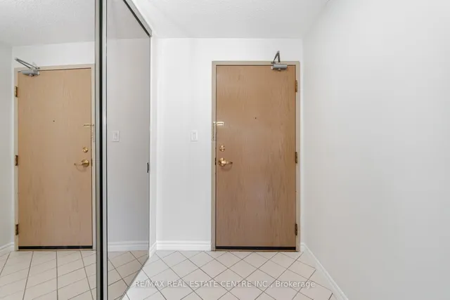 Additional image 4 of 3 Dayspring Circ Unit 204