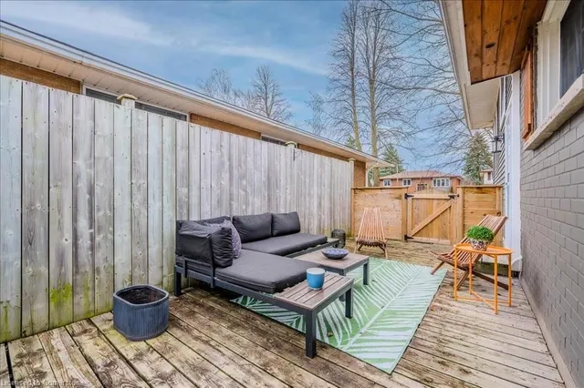 Additional image 46 of 105 Glen Park Cres