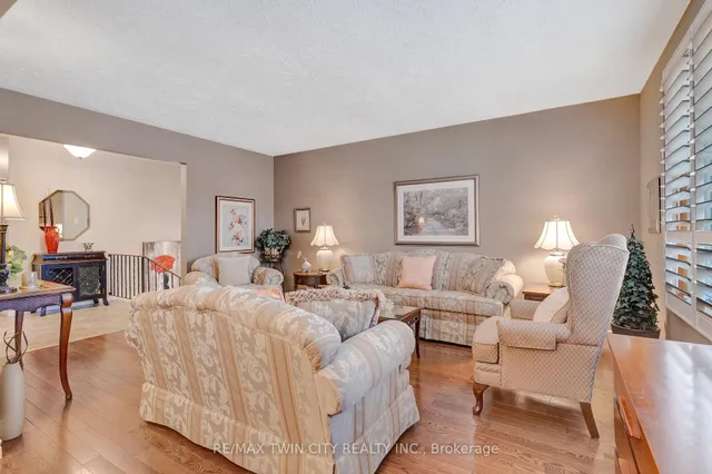 Additional image 11 of 158 Martinglen Cres