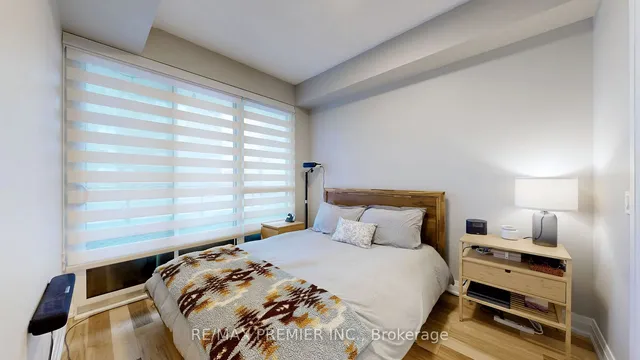 Additional image 18 of 10 Park Lawn Rd Unit 404