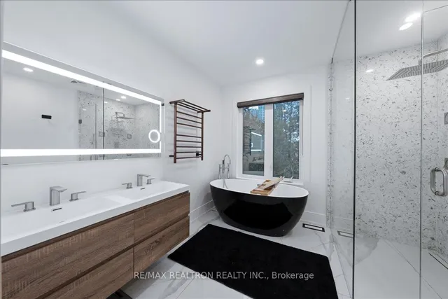 Additional image 34 of 46 Franklin Ave