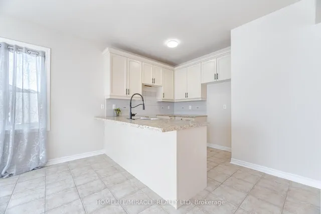 Additional image 20 of 18 Templeton Crt