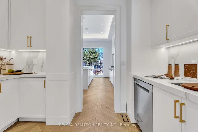 Additional image 18 of 58 Athabaska Ave