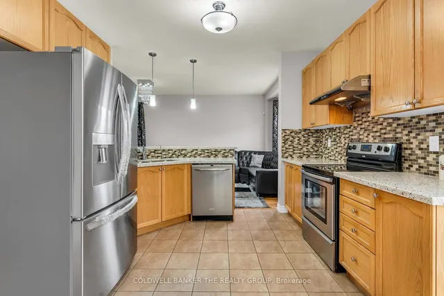 Additional image 15 of 5 Amaryllis Dr