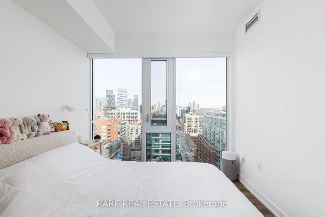 Additional image 11 of 158 Front St. East St Unit 1718