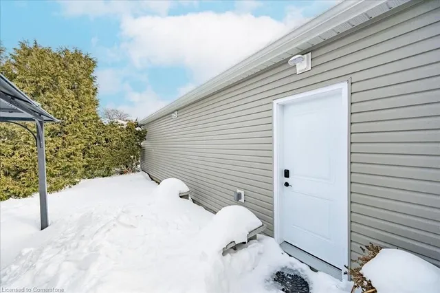 Additional image 32 of 13 Marston St