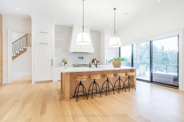 Additional image 12 of 302 Carlisle Rd