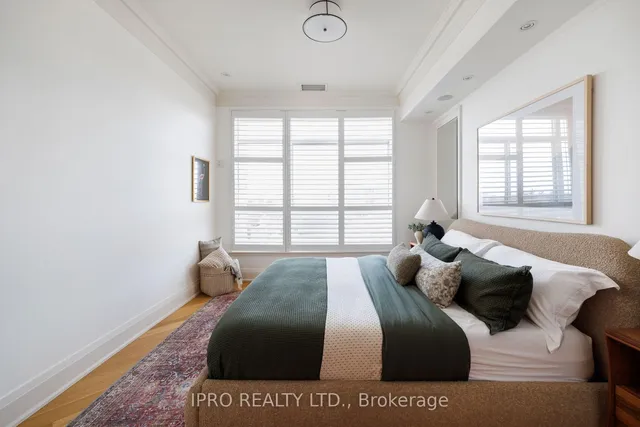 Additional image 36 of 935 Royal York Rd Unit PH 604