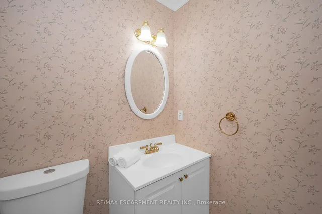 Additional image 15 of 594 Forestwood Cres