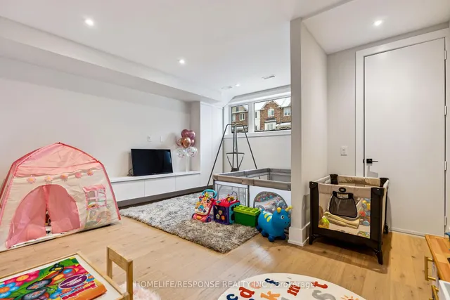 Additional image 26 of 21 TWENTY NINTH St