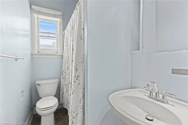 Additional image 19 of 17 Webber Ave