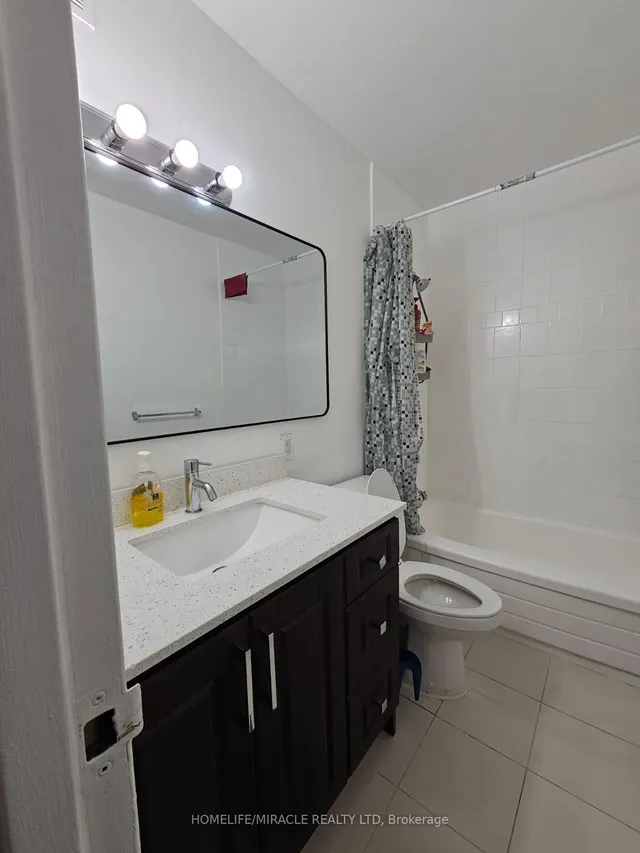 Additional image 9 of 715 Don Mills Rd Unit 201