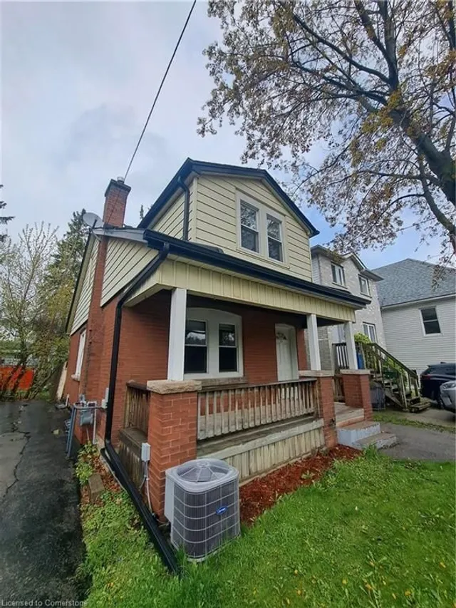 Additional image 4 of 70 Royal Ave