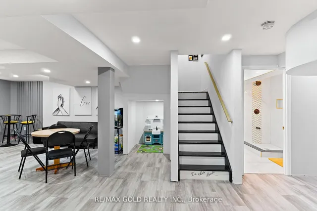 Additional image 44 of 7 Powell Dr