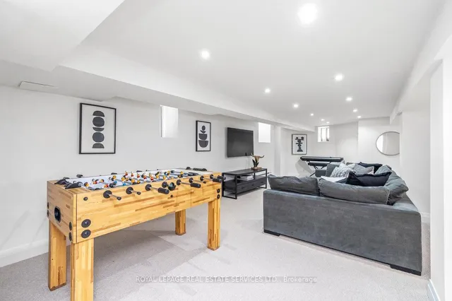 Additional image 36 of 33 Tyrrel Ave