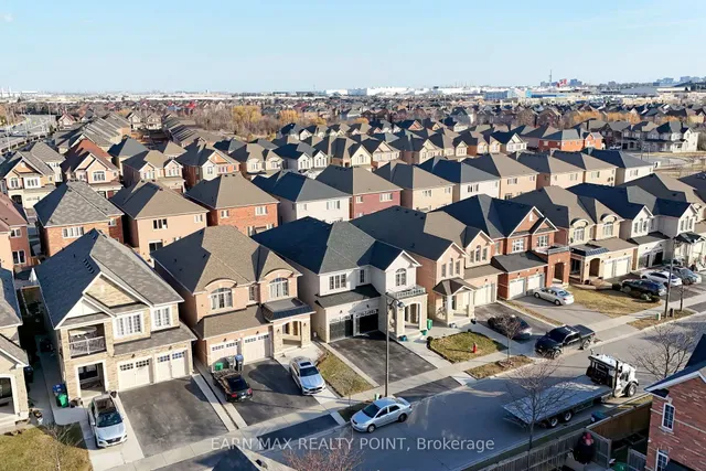 Additional image 34 of 60 Vanwood Cres