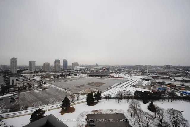 Additional image 15 of 68 Grangeway Ave Unit 2107