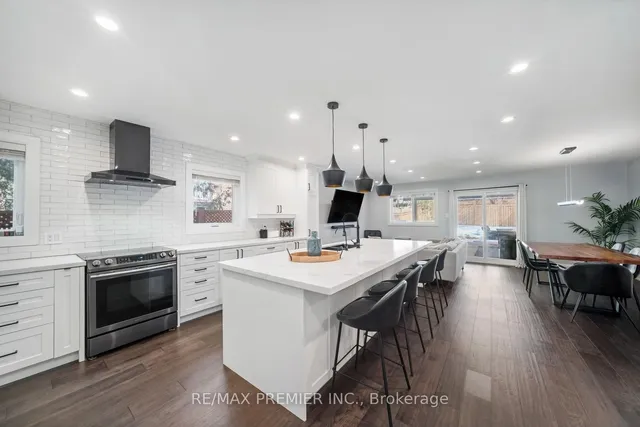 Additional image 5 of 122 Robert Hicks Dr