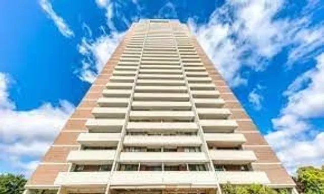10 Tangreen Crt Unit 2104