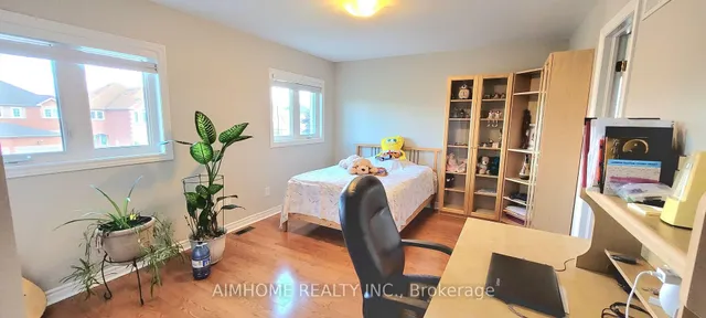 Additional image 13 of 42 PIANE Ave