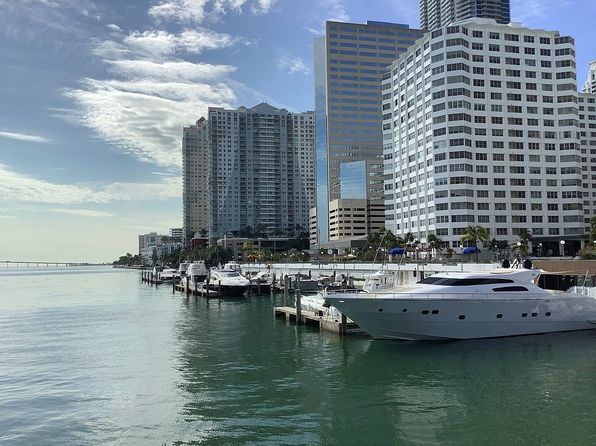 905 Brickell Bay Dr APT 828, Miami, FL 33131